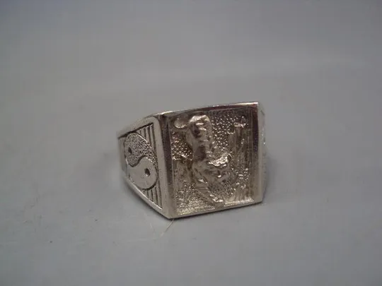 Купити Мужской перстень кольцо печатка тигр Инь Янь гороскоп серебро Украина вес 5,48 г размер 20 №15135