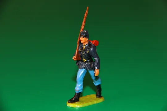 ПІХОТИНЕЦЬ ПІВНОЧІ США №9171 4 пехотинец ELASTOLIN 40мм ФРГ Продаж