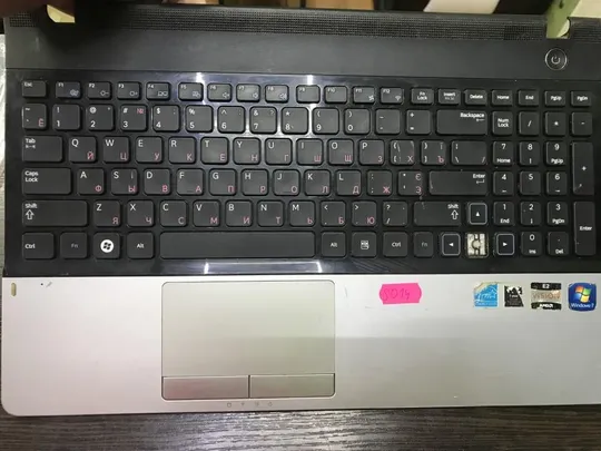 S014 Кришка з тачпадом Samsung 300E5A, 305E5A Series, p/n: BA75-03405C, CNBA5903182 Ціна