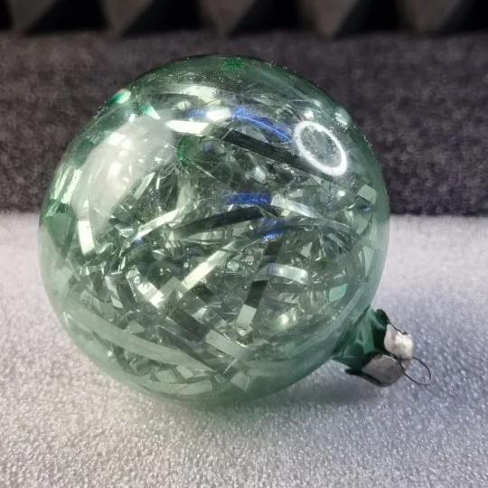 Елочный шар из зелёного стекла с мишурой, ссср З аукціону