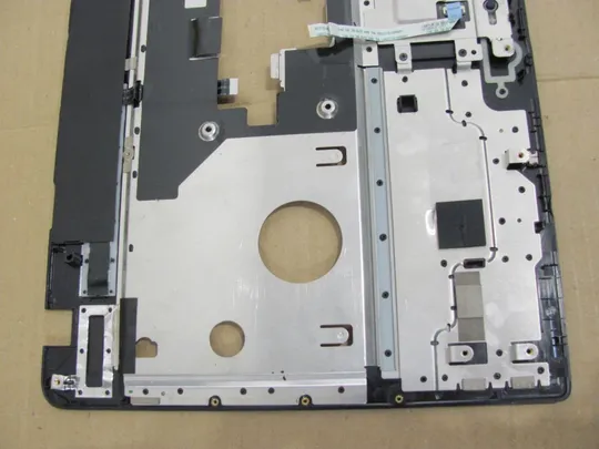 номер0273-1 Кришка панель палмрест тачпад 60.4M418.002 для Lenovo IdeaPad Z570 Z575 оригінал Характеристики