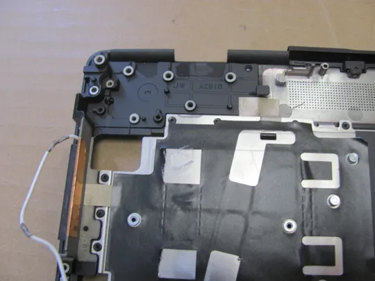 номер0972-4 кришка панель корпус топкейс палмрест AP2V7000502 0VN1PF  для Dell Precision 7550 7560  оригінал Недорого