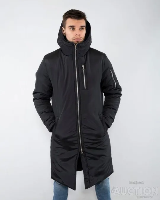 Чоловіча куртка-парка чорного кольору Ціна