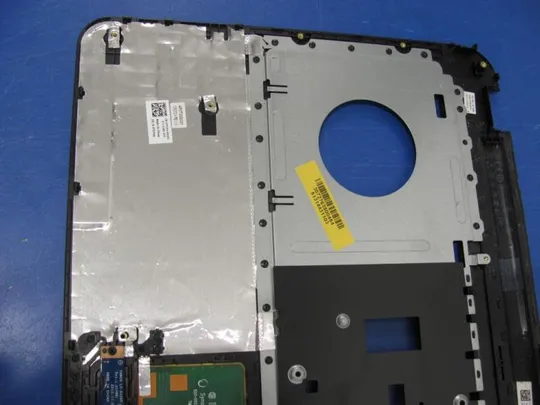 №139-1 Кришка панель палмрест тачпад AP0T3000301 0T57X4 для DELL INSPIRON 17 3721 оригинал дефект З аукціону