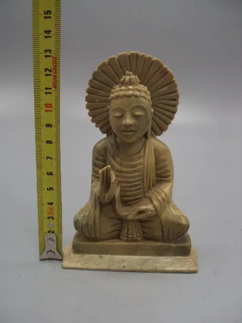 Купити Фигура натуральный камень статуэтка сидящий Будда в позе лотоса высота 13 см вес 382 грамм (№1386)