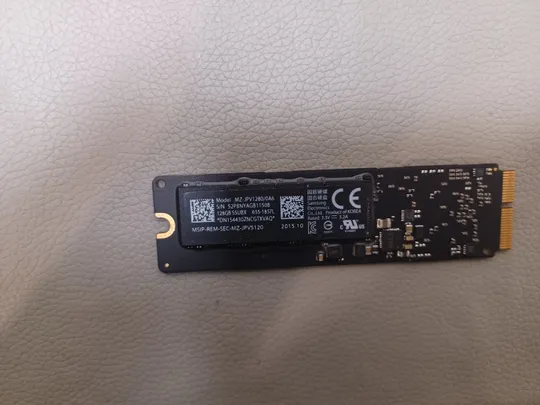 0886C Накопичувач SSD Samsung MZ-JPV1280/0A6 128GB Ціна
