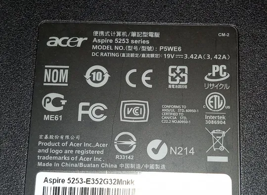 Нижня частина корпуса (поддон) з ноутбука Acer Aspire 5253 AP0FO0004000 З аукціону