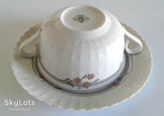 Супові чашки 4 штуки Tirschenreuth порцеляна Germany З аукціону