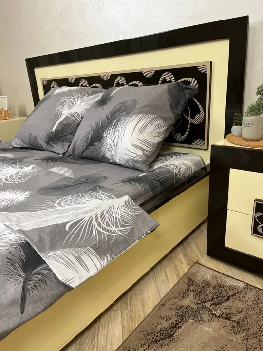 Постільна білизна З аукціону