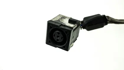 фото, Роз'єм живлення PJ910 (Dell: 1110 series), з кабелем