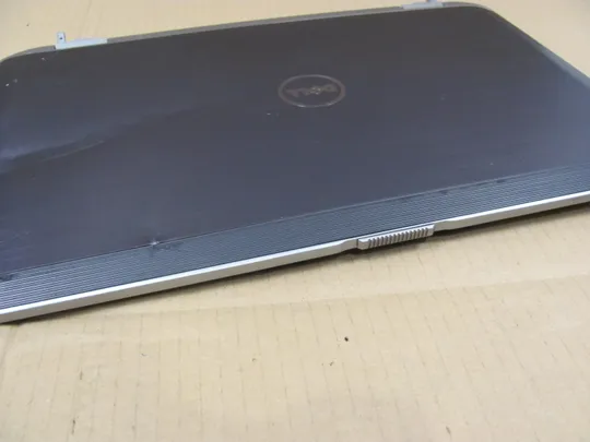 706-2 кришка матриці 0C5Y8R AM0LH000202 з петлями і шлейфом  для Dell Latitude E6530 оригінал На торгах