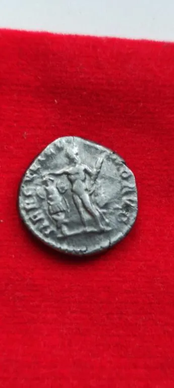 Купити Коммод и военные трофеи-редкая монета серебро 190год н.э.в фильме Гладиатор роль Коммода kg426