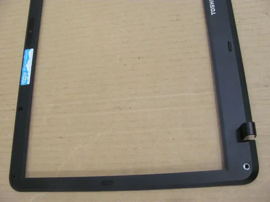 номер0234-2 рамка матриці,matrix frame,Окантовка дисплея,Рамка екрана,Корпус рамка матриці  13N0-Y4A0501 H000031270 для Toshiba Satellite L770 C670, C675 оригінал Де купити
