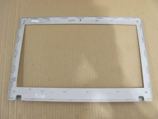 Купити 495-3 рамка матриці BA75-02855A для SAMSUNG RV509 RV511 оригінал