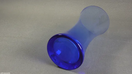 Ваза для квітів синя кобальтова радянське кольорове скло Вживане Продаж