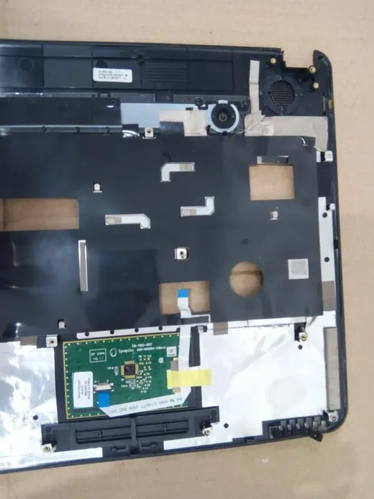 №334-2 панель палмрест та тачпад 13N0-XWA0101 13N0-XVA0C01 для MEDION P6634 E6234 оригінал З аукціону