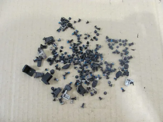 номер0033-8 комплектуюче гвинти для HP EliteBook 8560P 8570P оригінал з декількох ноутів! Де купити