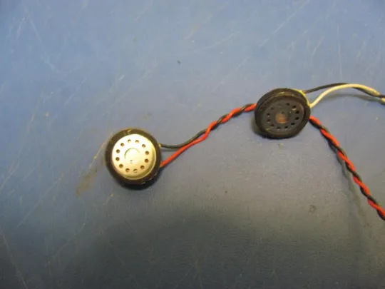 №124-13 динаміки для FUJITSU CELSIUS H920 H910 оригінал З аукціону