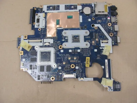 Купити 588-18 материнська плата P5WE0 LA-6901P для Acer Aspire 5750 5750G 5750Z 5750ZG 5755 5755G   оригінал