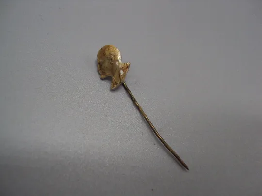 Знак Ленин голова портрет контурный фигурный ссср фрачник игла №17643 Ціна