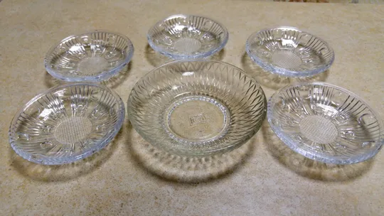 Розетки блюдця старе радянськіе скло набор 5+1 Вживане в Україні