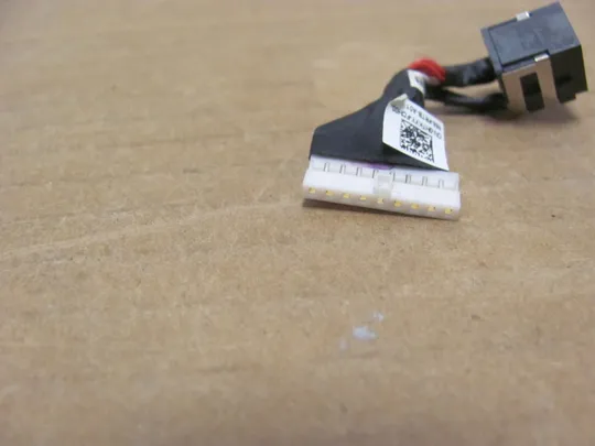 Купити номер0943-31 роз&#039;єм живлення Роз&#039;єм зарядки Гніздо живлення Штекера живлення Зарядний порт Роз&#039;єм адаптера живлення power connector 0HTKXY  для DELL G7 7790 17-7790 G5 5590 5790 оригінал