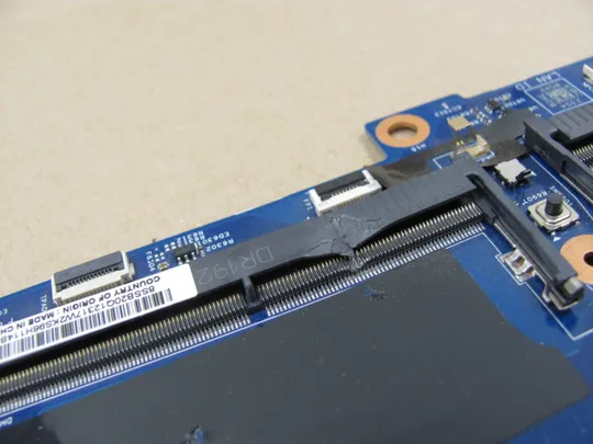 666-46 материнська плата 448.0CW07.0011 01YR250 SR3L9 i5-8350U для Lenovo Thinkpad T580 P52S оригінал Де купити