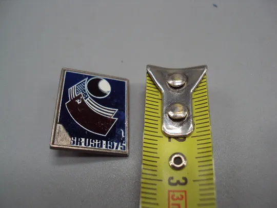 Купити Знак космос флаги СССР и США стекло USSR 1975 USA Аполлон Полет кораблей партнеры ситалл №17322