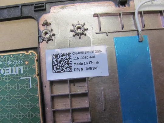 номер0973-1 кришка панель корпус топкейс палмрест AP2V7000502 0VN1PF  для Dell Precision 7550 7560  оригінал Де купити