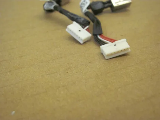 Купити номер0917-11 Роз&#039;єм зарядки Гніздо живлення Штекера живлення Зарядний порт Роз&#039;єм адаптера живлення power connector DC30100X200 064TM0 для Dell XPS 15 9550 9560 9570 P56F Precision 5510 5520 5530 5540 M5510 M5520 оригінал