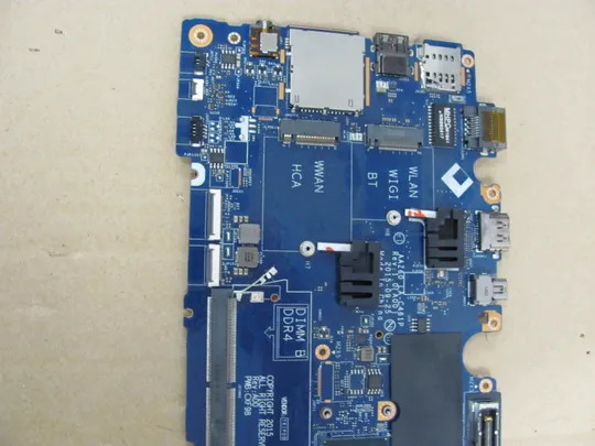 596-16 материнська плата AAZ60 LA-C461P i5-6300U SR2F0 для Dell Latitude E7470 7470 оригінал Де купити