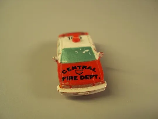 машинка мини модель макетная постановочная полиция Fire Chief длина 3,4 см №с 8074 Характеристики