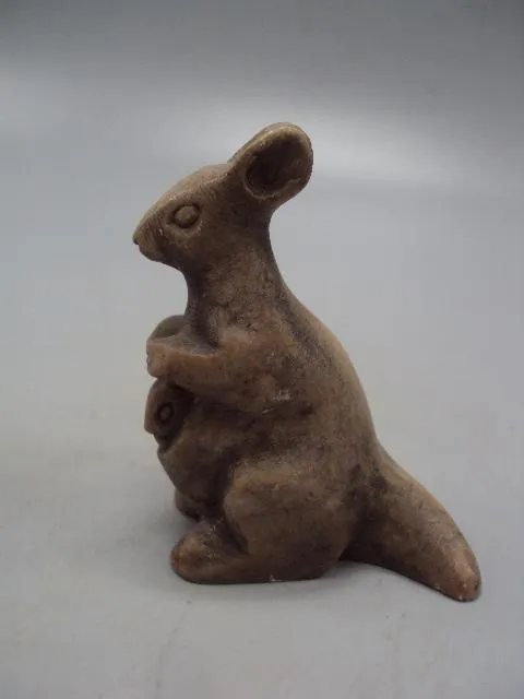 Фигура камень статуэтка миниатюра кенгуру с детенышем кенгуренком высота 7,5 см №13763 З аукціону