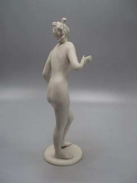 Фигура фарфор статуэтка Валлендорф Германия Wallendorf обнаженная девушка ню высота 21,8 см №14447 Де купити