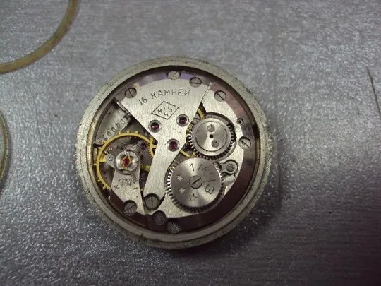 Циферблат и механизм к наручным часам Столичные 1 МЧЗ им. Кирова ссср №11062 Інтернет-аукціон