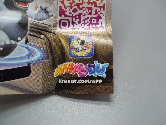 Фигурка киндер сюрприз пингвины и медведь VQB23 Kinder Maxi №18084С Де купити