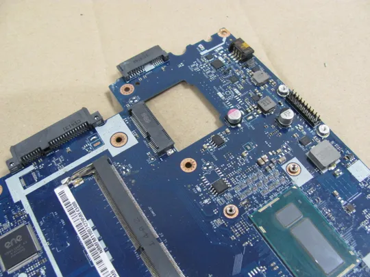 590-11 материнська плата V5WE2 LA-9532P  SR170 i5-4200U для Acer Aspire E1  E1-572G E1-572 V5-561G оригінал Де купити