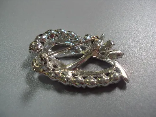 брошка брошь бижутерия 4,5 см (нет несколько камушков) №10 Де купити