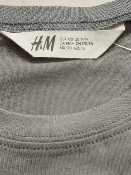 Футболка З аукціону