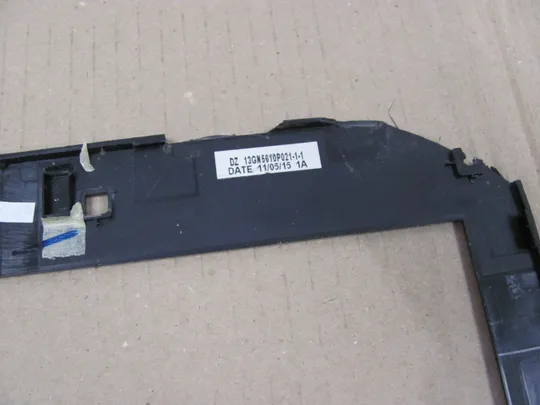 номер0105-2 рамка матриці  13GN561AP021-1  для ASUS G74S G74 G74SX оригінал Характеристики