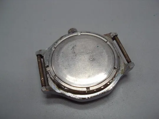 Мужские наручные часы Слава календарь 26 камней ссср на ходу размер 4,4 х 3,9 см №14653 Характеристики