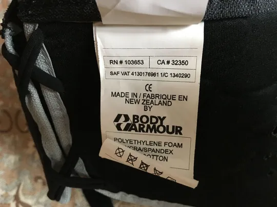 Шлем для борьбы и регби Body Armour в отличном состоянии Де купити