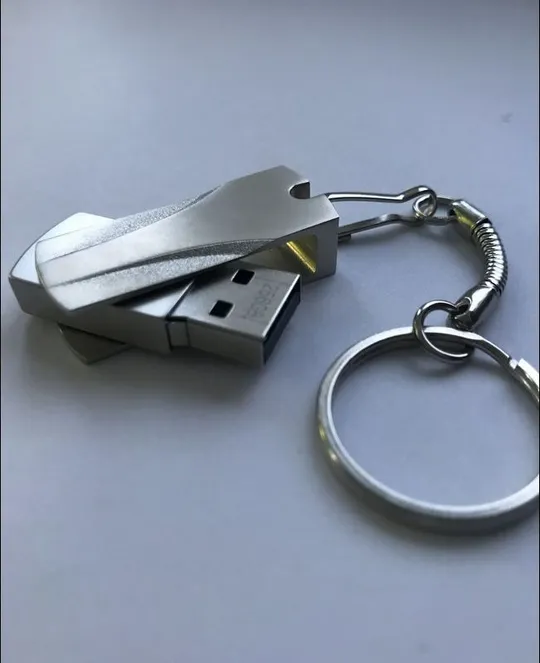 USB накопичувач (флешка) 32 Гб в металевому корпусі Ціна