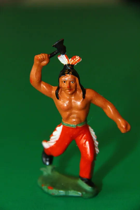 ІНДІАНЕЦЬ ГДР НДР 047 КРИВАВА РУКА Блехтшмідт ЧЕРВОНА резина ЛЮКС Ціна