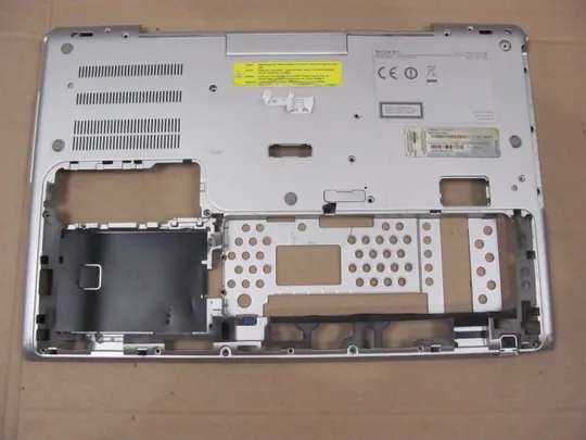 641-1 Кришка дно піддон корпуса 024-101A-9751-B для Sony Vaio VPCSE PCG-41414M оригінал Ціна