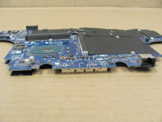 812-2 материнська плата CAP10 LA-E321P i7-7820HQ SR32N для Dell Precision 7710 7720 оригінал З аукціону