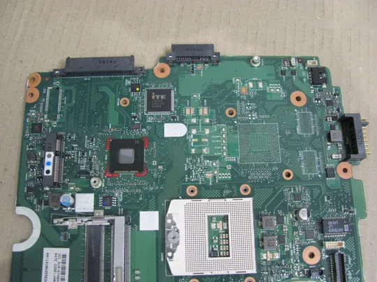 93-28 материнська плата РОБОЧА 6050A2595201   для  FUJITSU A544 оригінал Інтернет-аукціон