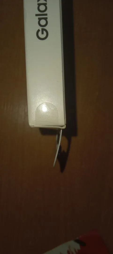 Samsung GPS трекер З аукціону