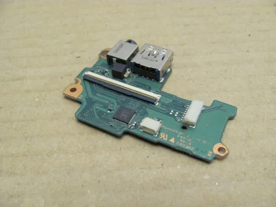 6-12 Плата USB AUDIO FASRSN1 A3690A для TOSHIBA Portege R30 R30-A оригінал Де купити