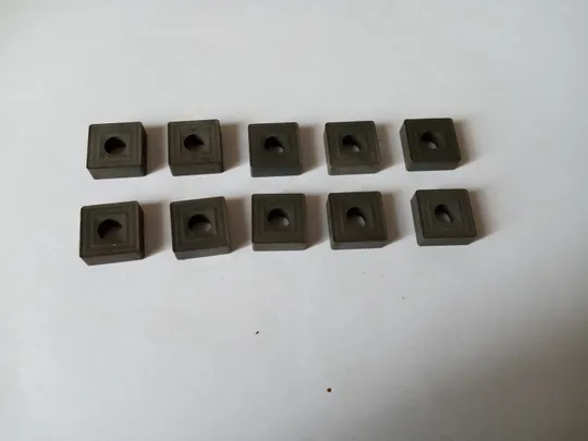 Сменные пластины для токарных резцов. Напайки на резцы. Квадратные. Ціна